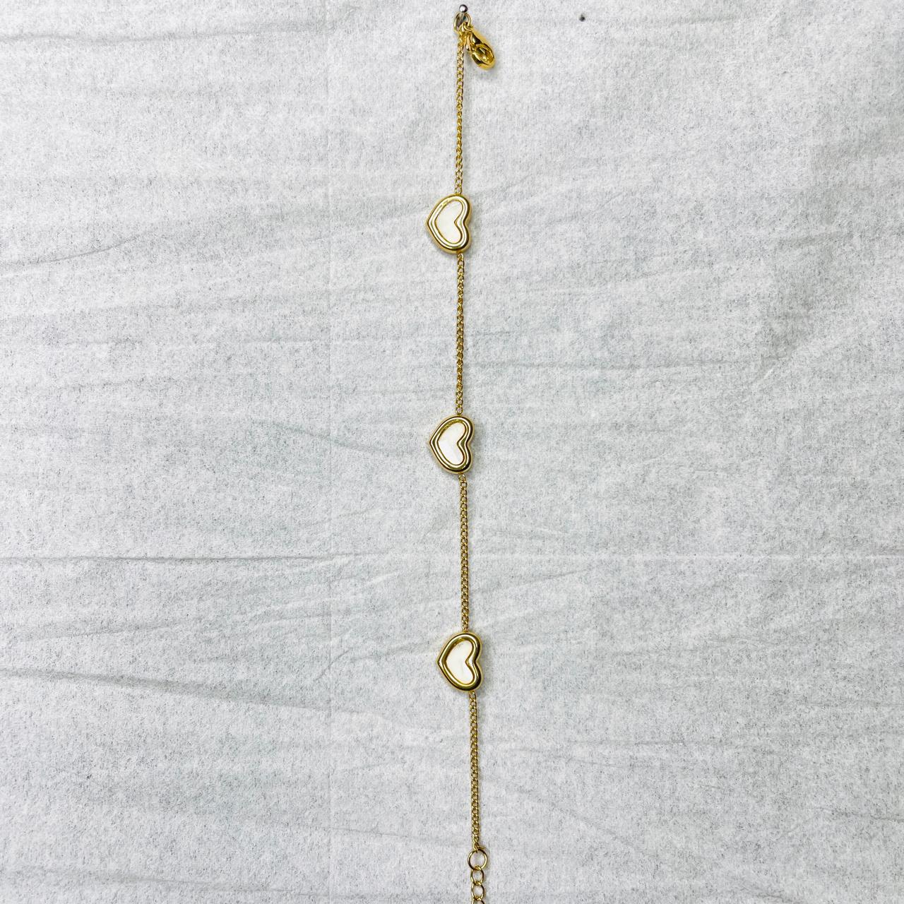 SAAT853 GOLD-PLATED HEART BRACELET