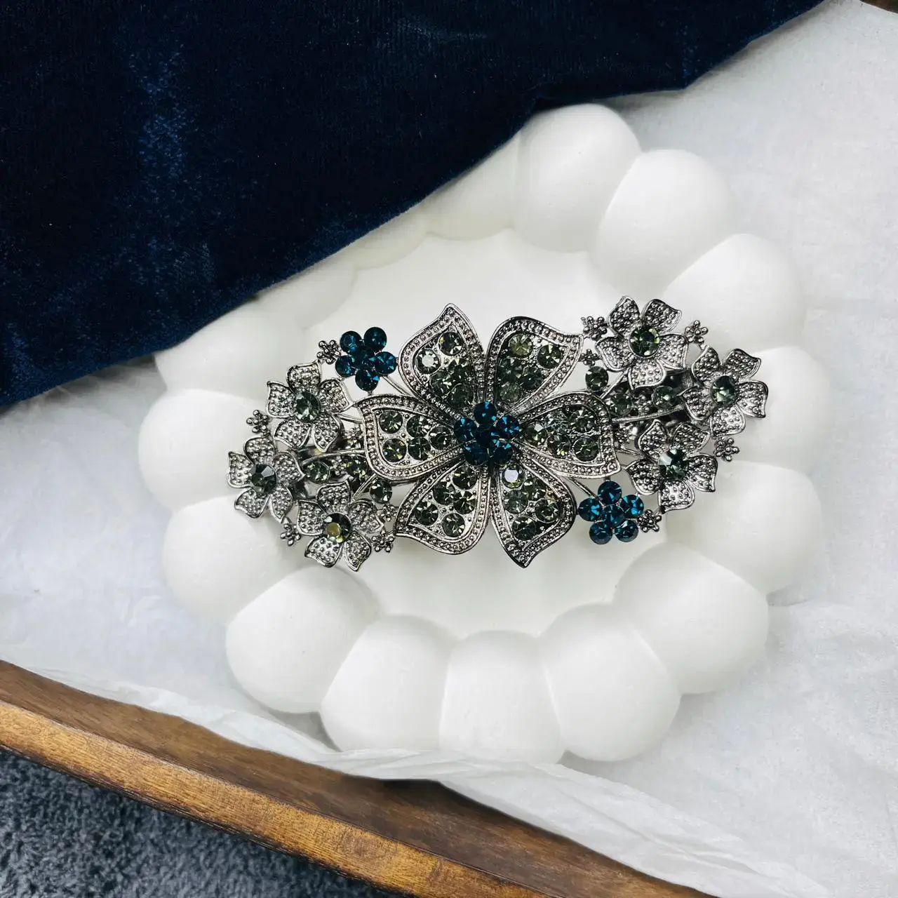 SAHC213 OXIDISED BLACK METAL AND STONE HAIR CLIP