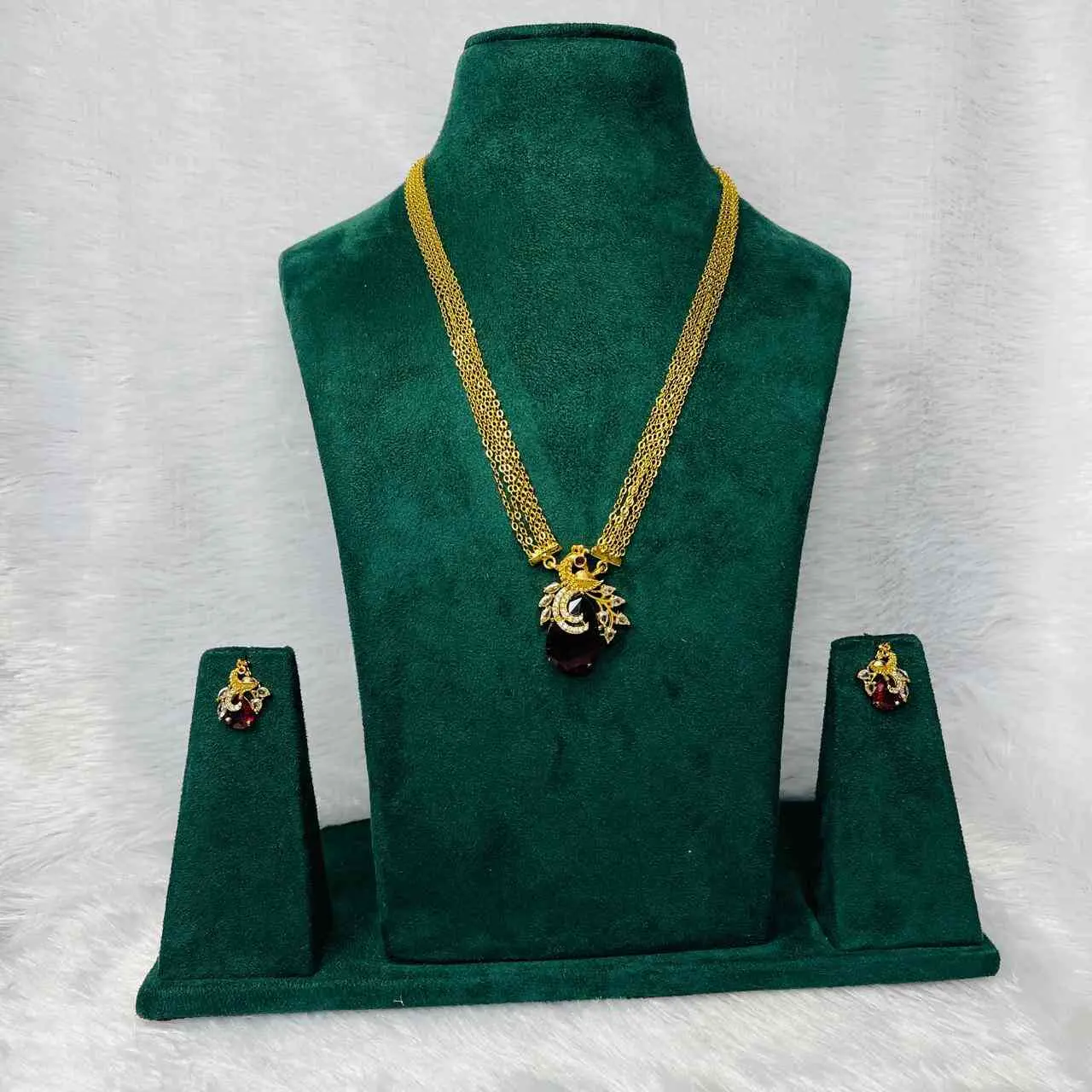 SASC124  FIVE LAYER  RED AD STONE CHAIN WITH PEACOCK EARRINGS