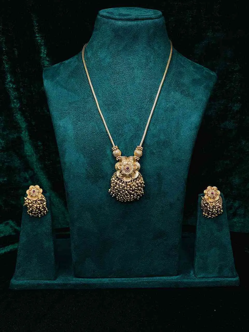 SASL733 GOLDEN GUNGHROO PENDANT