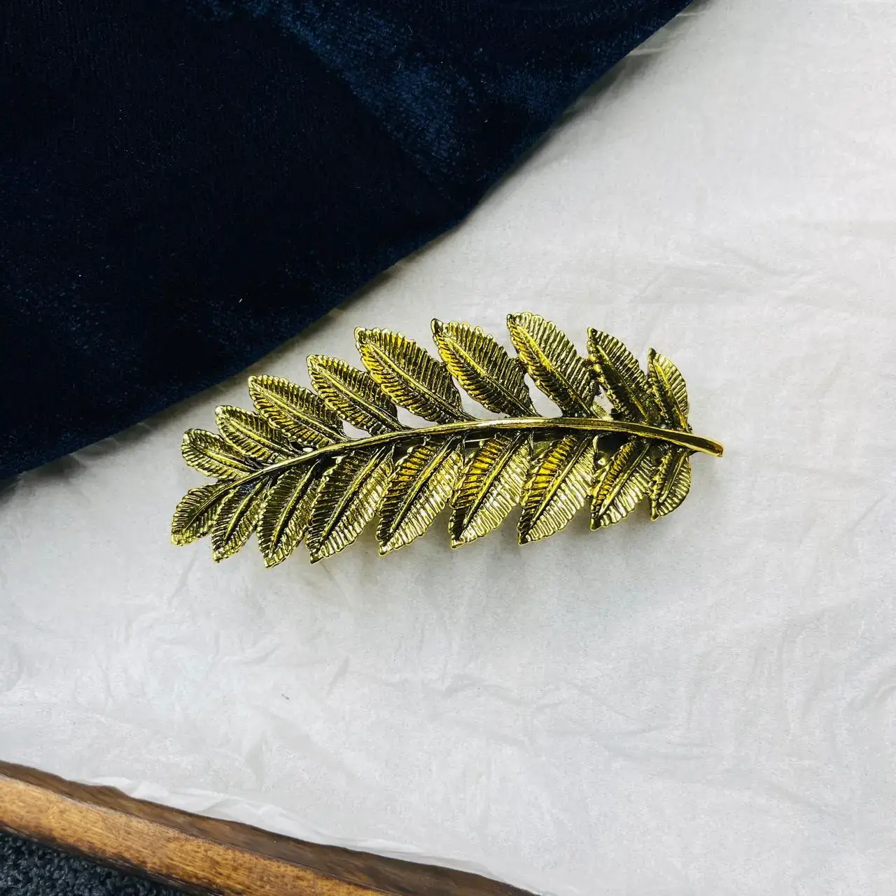 SAHC207 LEAF DESIGN METAL HAIR CLIP (GOLD)