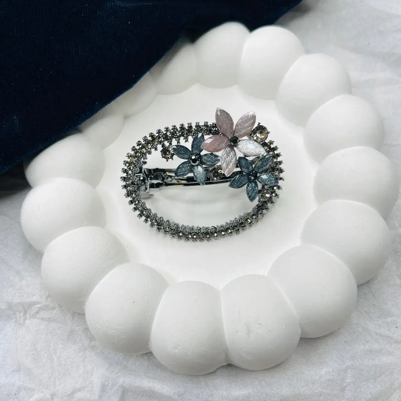 SAHC220 SMALL FLOWER CRYSTSL HAIR CLIP (1)